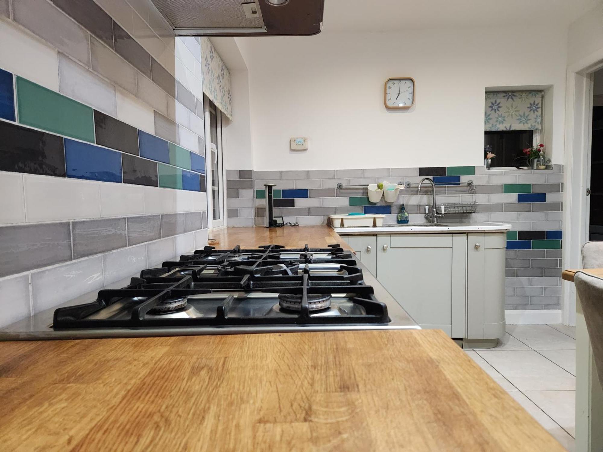 Elmdon House With 4 Spacious Bedrooms To Choose Birmingham Dış mekan fotoğraf