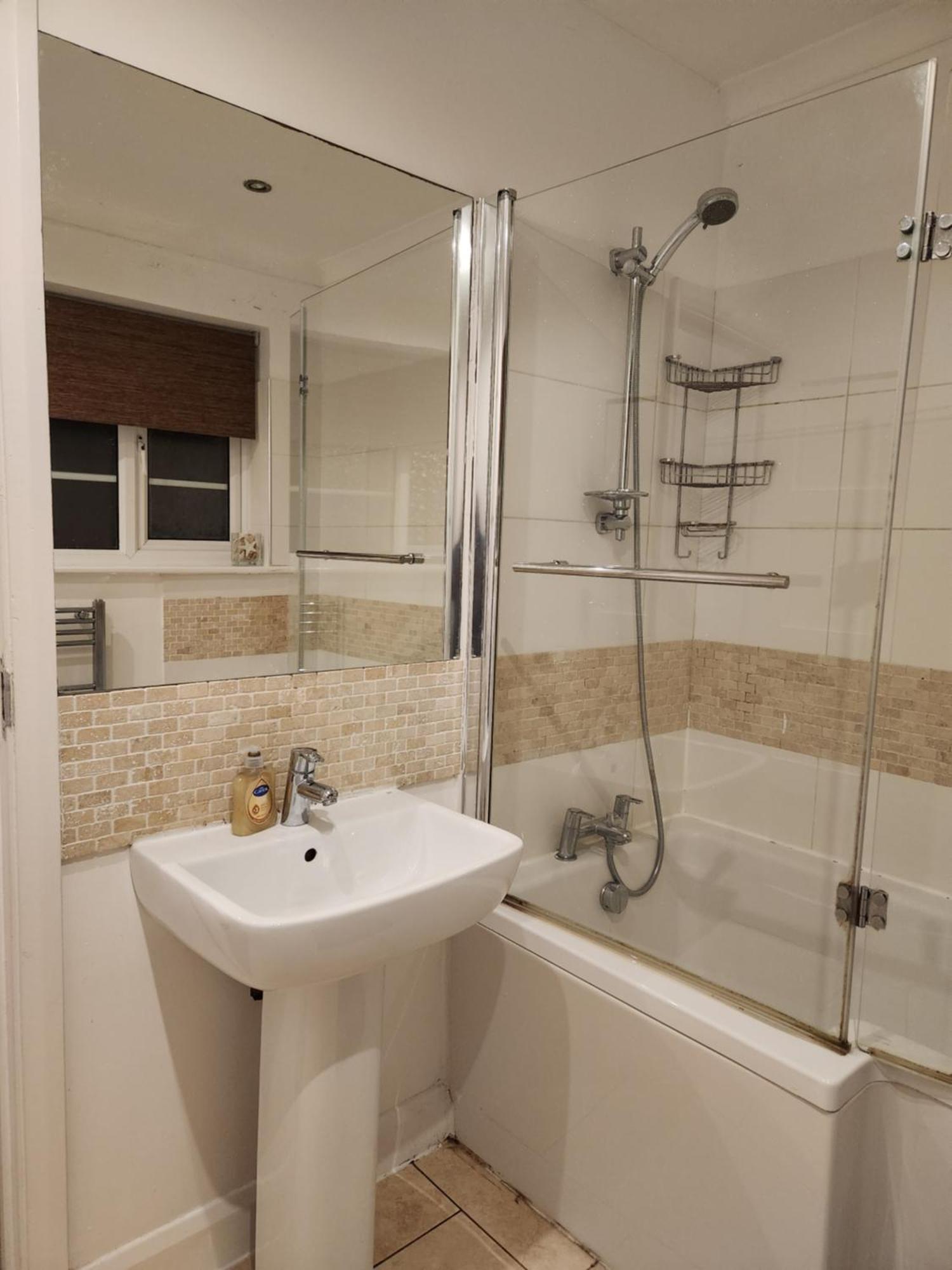 Elmdon House With 4 Spacious Bedrooms To Choose Birmingham Dış mekan fotoğraf