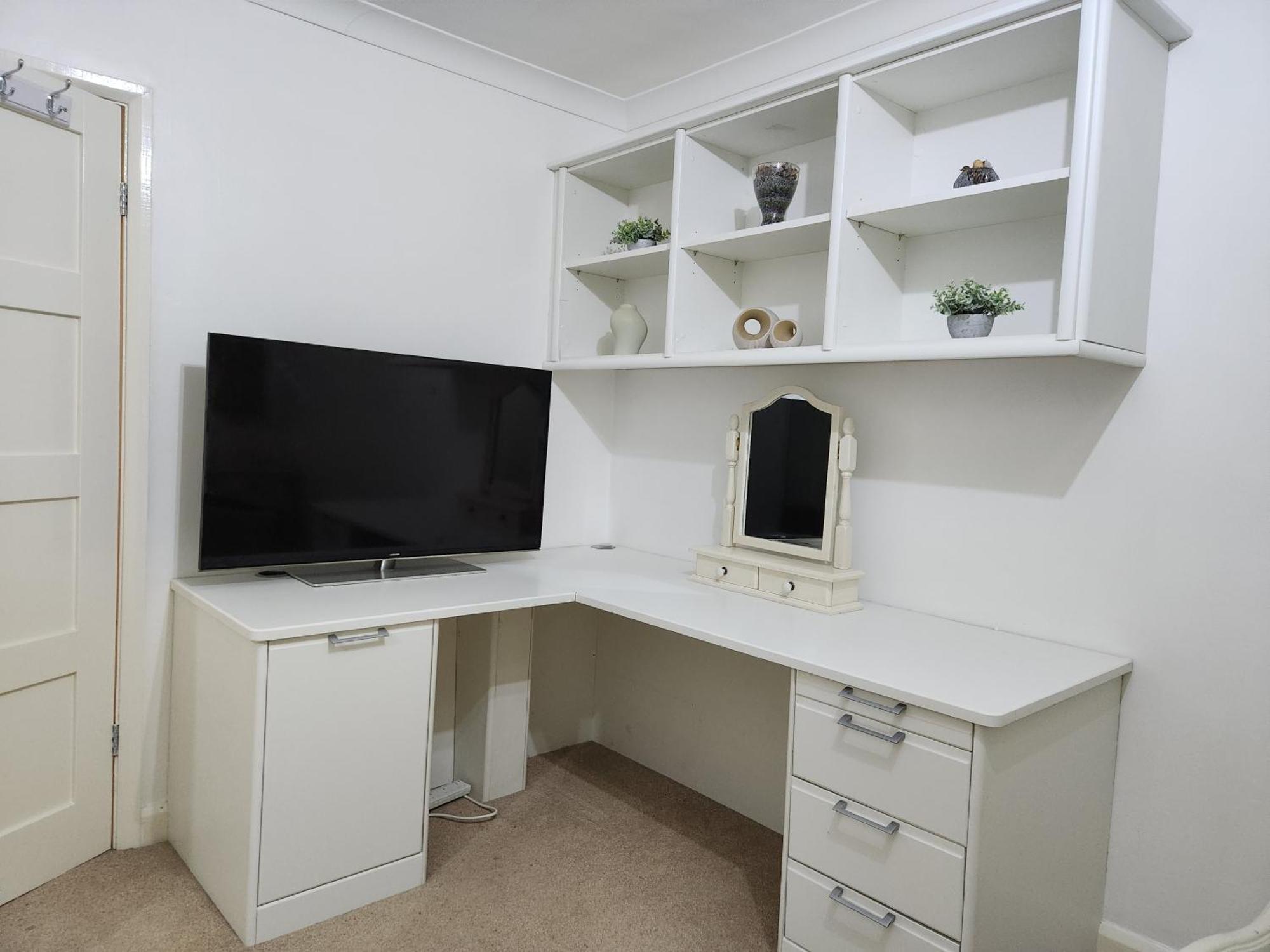 Elmdon House With 4 Spacious Bedrooms To Choose Birmingham Dış mekan fotoğraf