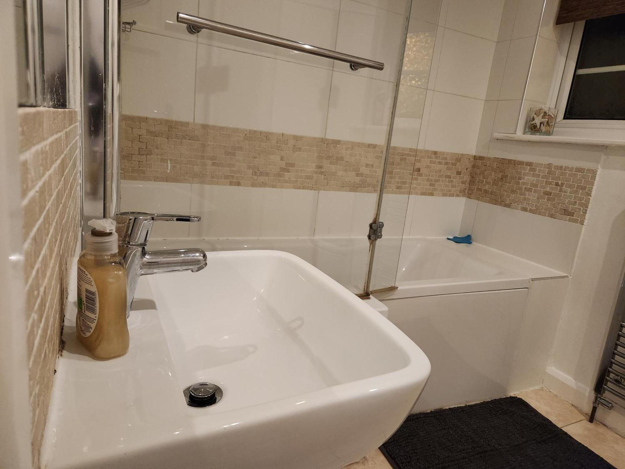 Elmdon House With 4 Spacious Bedrooms To Choose Birmingham Dış mekan fotoğraf